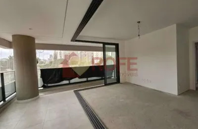 205 m²- 4 dorms, sendo 2 suítes ou 3 suítes + home office- 2 vagas- 2 quintais privativos-