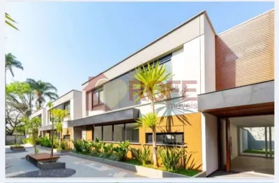 Casa a venda em condominio fechado, 367 m úteis, 4 suites, 4 vagas, novo!