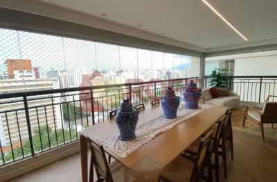 Apartamento Moema 172m² 03 suítes e 04 vagas de garagem - Alto Padrão