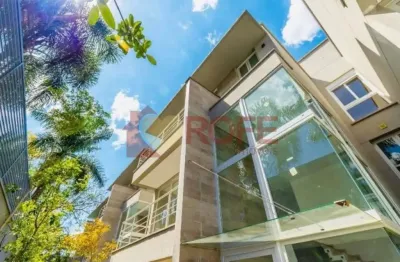Maravilhosa casa em condomínio no jardim cordeiro e ao lado da chácara flora, com 4 suítes, 4 vagas