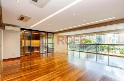 Apartamento exclusivo e de altíssimo padrão no coração do itaim bibi