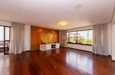 Apartamento com 4 quartos para alugar na Rua São Benedito, 529, Santo Amaro, São Paulo