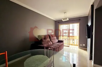 Apartamento com 2 dormitórios, 1 suite, 1 vaga e com 63m² - moema