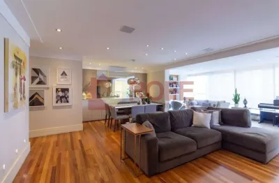 Lindo apartamento  com varanda goumert  03 suites  03 vagas  185m²