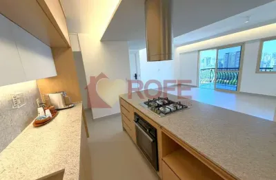 Apartamento de 112m2 com 3 dorms, sendo 1 suite + 1 home office , 100% reformado, piscina , em moema