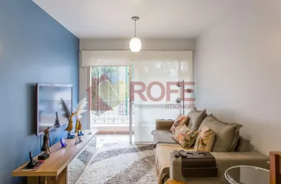 Apartamento reformado, ensolarado e com planta versátil no Itaim ? 76 m², 2 dormitórios, 1 vaga