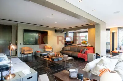 Apartamento de Luxo com 238m2 no Brooklin | Projeto Exclusivo | Cozinha Viking | 5 Vagas