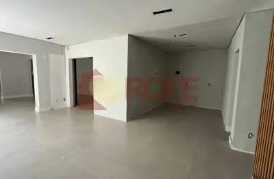 Casa comercial com 3 salas para alugar na Avenida dos Eucaliptos, 154, Moema, São Paulo