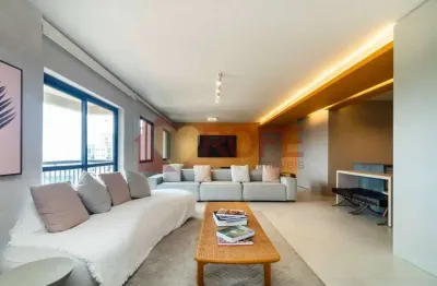 Apartamento com 6 dormitórios à venda, 240m² 5 suítes 8 vagas more no melhor bairro de SP Luxuoso