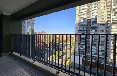 Apartamento no Invert Campo Belo, com 3 suítes, varanda e  vaga de garagem. andar alto 2 vagas