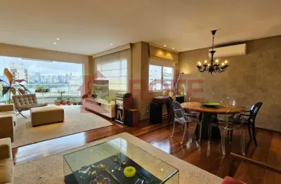 Apartamento com 2 quartos para alugar na Rua Pedroso Alvarenga, 271, Itaim Bibi, São Paulo