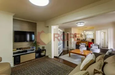 Apartamento com 4 quartos, 3 vagas e 198m² para venda em Moema!!!