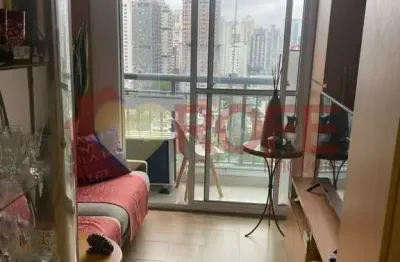 Apartamento com 2 quartos para alugar na Avenida dos Carinás, 64, Moema, São Paulo