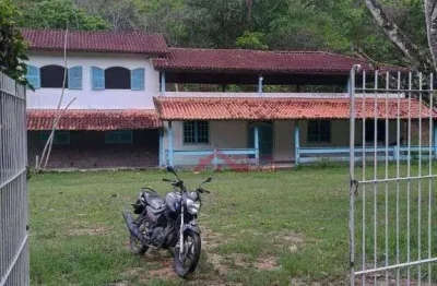 Sítio com valorização de terreno, casa precisando de reformas, 29700 m²  de excelente r$ 1.000.000 - badu - niterói/rj
