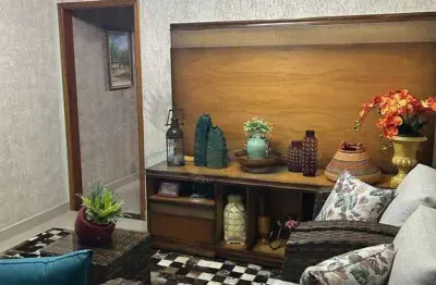 Casa com 4 quartos à venda no Jardim Virgínia, Itatiba 