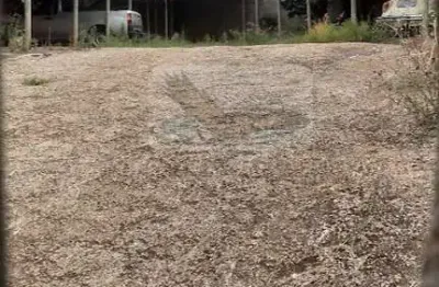 Terreno à venda na Rua Antônio da Silveira Franco, Bairro do Engenho, Itatiba