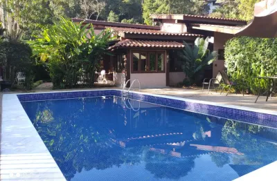 Casa de condomínio na granja viana c/320m2 e terr. 900m2 p/permuta em apto