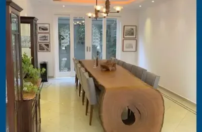 Casa alto padrão 435m2, 3 suítes, piscina, sauna no alto de pinheiros, sp