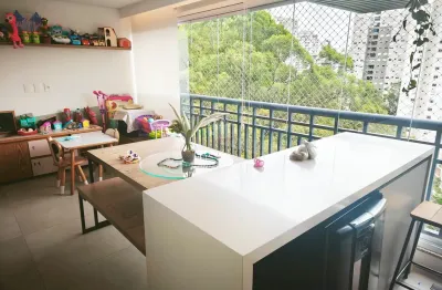 Apto de Alto Padrão de 128m2, 2 suítes + 2 dorms com suíte Americana, 3 vagas na V. Andrade, SP