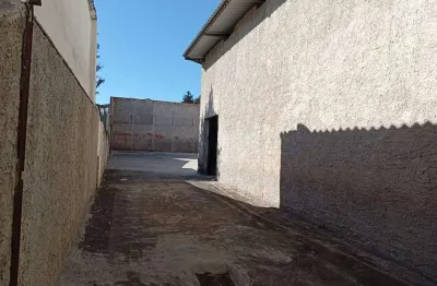 Barracão / galpão / depósito à venda na rua antônio adão falarz, 50, orleans, curitiba, 200 m2 por r$ 1.050.000
