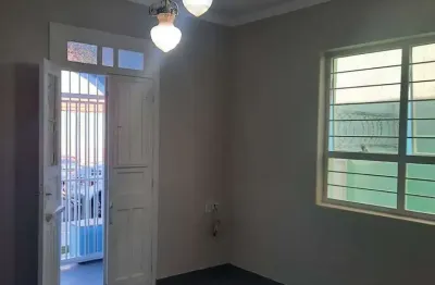 Casa com 3 quartos à venda na capitão padilha de camargo, 131, vila assis, sorocaba por r$ 550.000