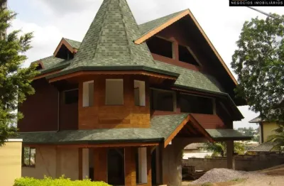 Casa à venda no condomínio vale do itamaracá em valinhos/sp