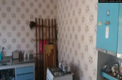 Casa com 2 quartos à venda na Rua Francisco Glicério, --, Vila Embaré, Valinhos