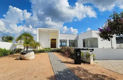 Casa a venda com 05 suítes - condomínio delle stelle em louveira/sp