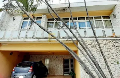 Casa com 3 quartos à venda na Rua Dom Nery, --, Vila Embaré, Valinhos
