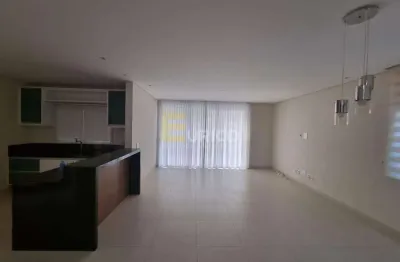 Casa à venda no condomínio portal do jequitibá em valinhos/sp
