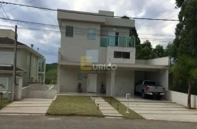 Belissima casa de 500 metros no capital ville vista para a mata preservada