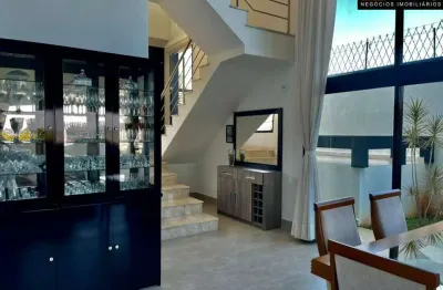 Casa em condomínio à venda no condomínio portal do jequitibá em valinhos/sp