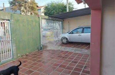 Casa com 5 quartos à venda na Rua General Osório, --, Vila Martina, Valinhos