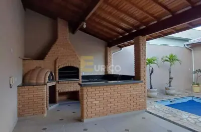 Casa térrea à venda em valinhos, sp – 3 quartos, 1 suíte, 4 vagas, piscina e área de lazer