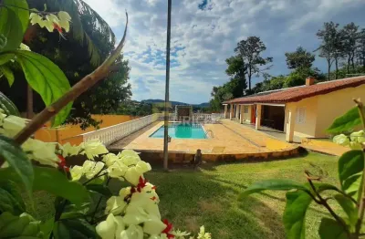 Casa à venda no recanto dos canjaranas em vinhedo/sp