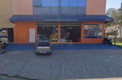 Locação de espaço comercial com galpão de 750 m² em terreno de 1.200 m²