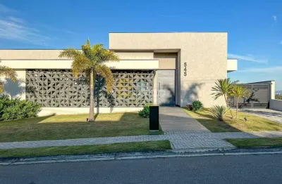 Casa de luxo à venda no condomínio campo de toscana em vinhedo
