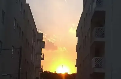 Alugo apartamento no residencial parque dos pinheirinhos vinhedo - sp