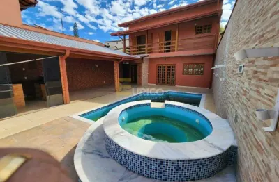 Casa à venda em vinhedo (centro) – 250 m² de área construída, aluguel vigente