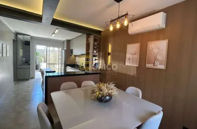 Casa em condomínio à venda no Condomínio Village Marianna em Valinhos/SP