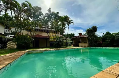 Casa à venda no Condomínio Estância Marambaia, Vinhedo – 4 suítes, 4 vagas