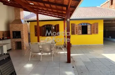 Casa com 4 quartos à venda na rua júlio eduardo gineste, 1458, santa quitéria, curitiba por r$ 790.000