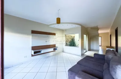 Sobrado de 275m² com 04 quartos sendo 03 suítes e escritório à venda - alto da boa vista