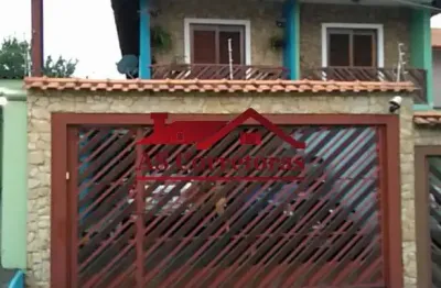 Casa à venda em osasco-sp no bairro jaguaribe: 3 quartos, 1 suíte, 1 sala, 3 banheiros, 4 vagas de garagem, 125m² de área.