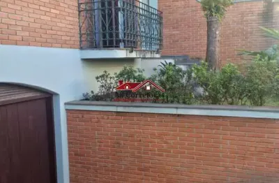 Casa à venda em um condomínio fechado com 500m² de terreeno no bairro adalgisa, em osasco.