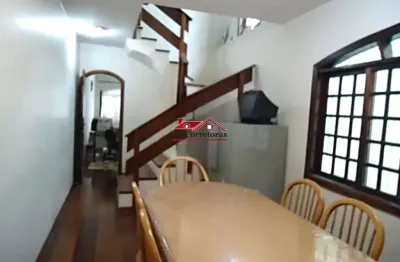 Imperdível casa à venda em são paulo - vila gomes: 3 quartos, 3 suítes, 1 sala, 3 banheiros, 3 vagas de garagem!