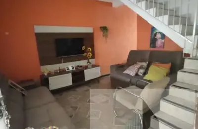 Casa 3 dormitórios para Locação em Jandira, Vila Eunice, 3 dormitórios, 2 banheiros, 1 vaga