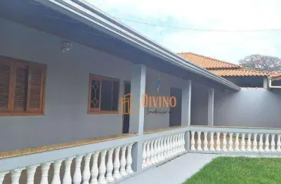 Residência espaçosa à venda no jardim dos ypês, salto de pirapora