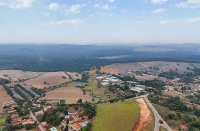 Fazenda à venda na Rodovia Raposo Tavares, 5, Aterradinho, Alambari