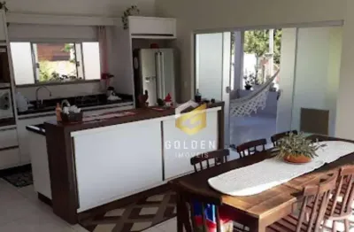 Casa Residencial à venda, Centro, São João Batista - CA0535.